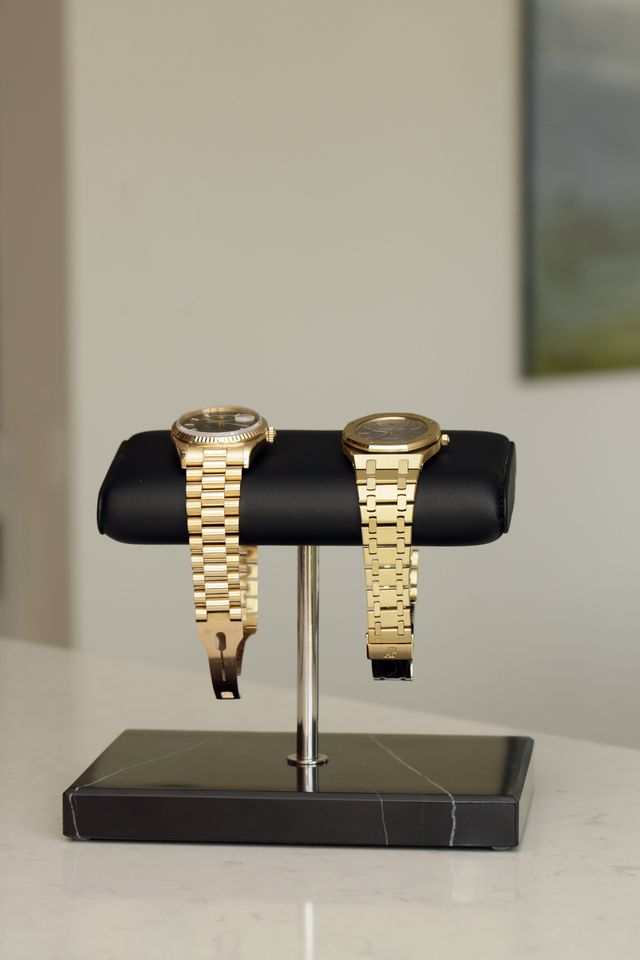 Watch stands - Display your watch in style - The Watch Stand